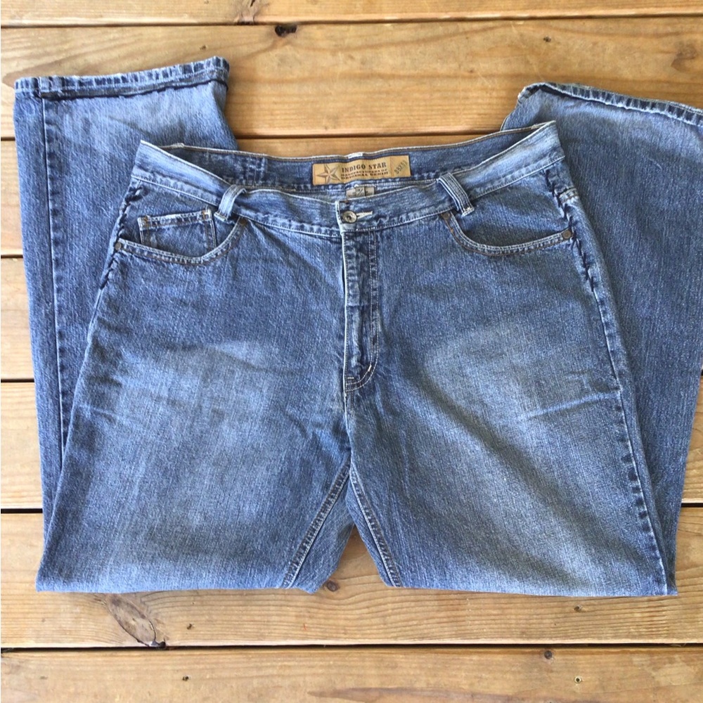 INDIGO STAR STRAIGHT LEG JEANS SZ 38/32